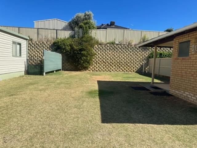 Leander Reef Holiday Park Port Denison Exterior photo